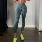 Load image into Gallery viewer, Adaptive Camo Scrunch Leggings - Olive
